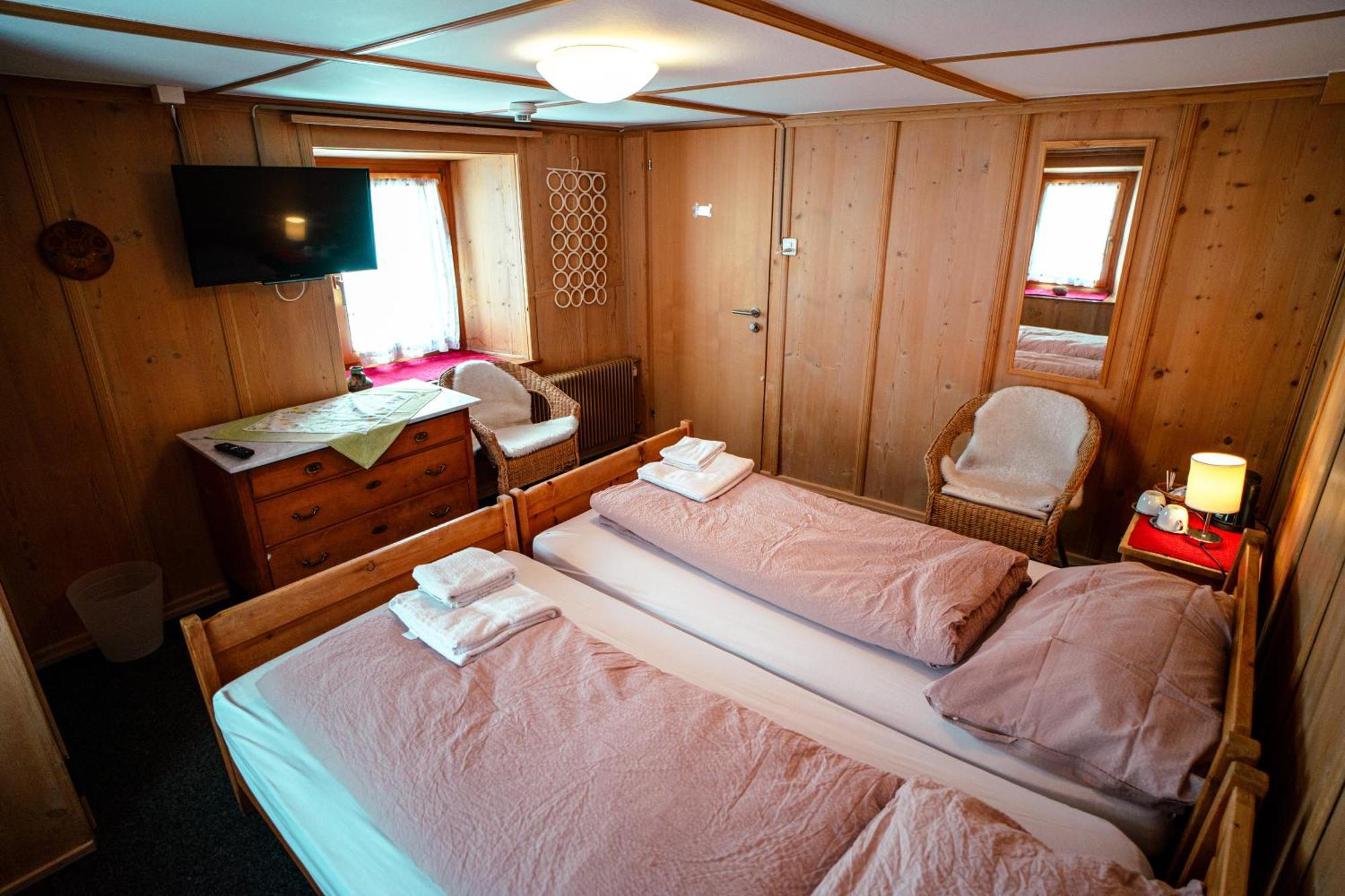 Hotel Ospizio La Veduta à Bivio Extérieur photo